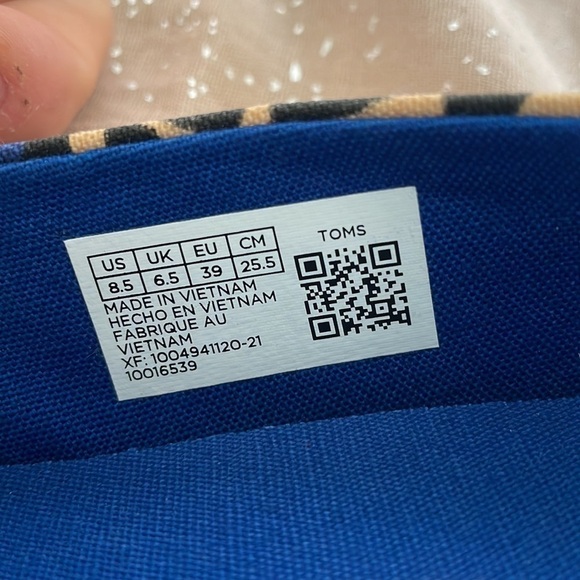 Brand New Toms Alpargata Beige Painted Blue Leopard Print Slip On Shoes Animal - Picture 6 of 15